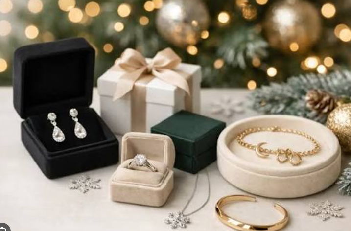 Men’s Jewelry Guide: Stylish Accessories That Elevate Any Outfit